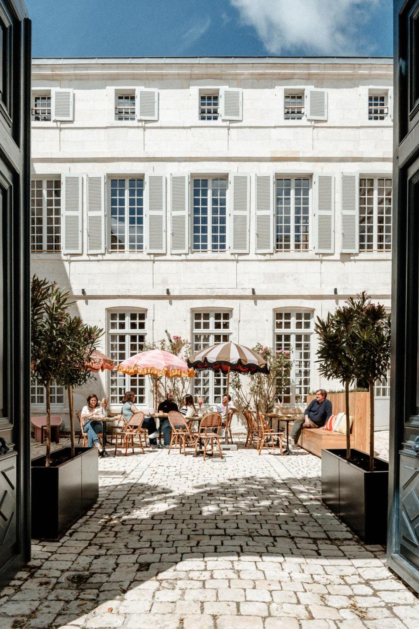 Central Hostel La Rochelle Centre Zewnętrze zdjęcie