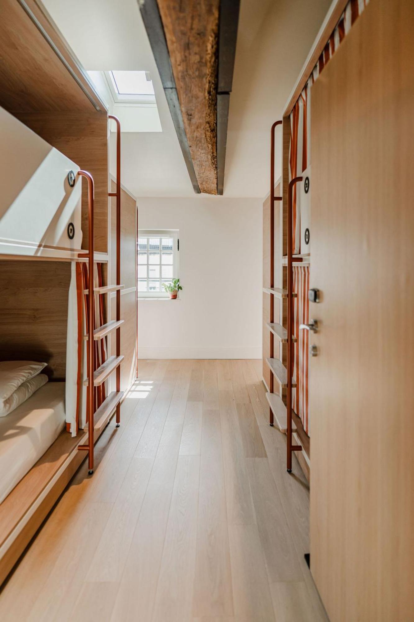 Central Hostel La Rochelle Centre Zewnętrze zdjęcie