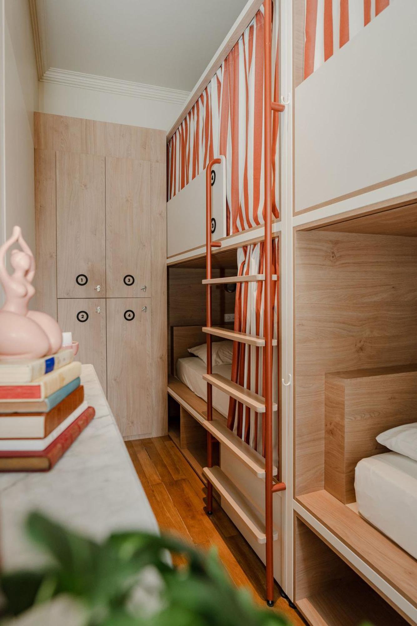 Central Hostel La Rochelle Centre Zewnętrze zdjęcie