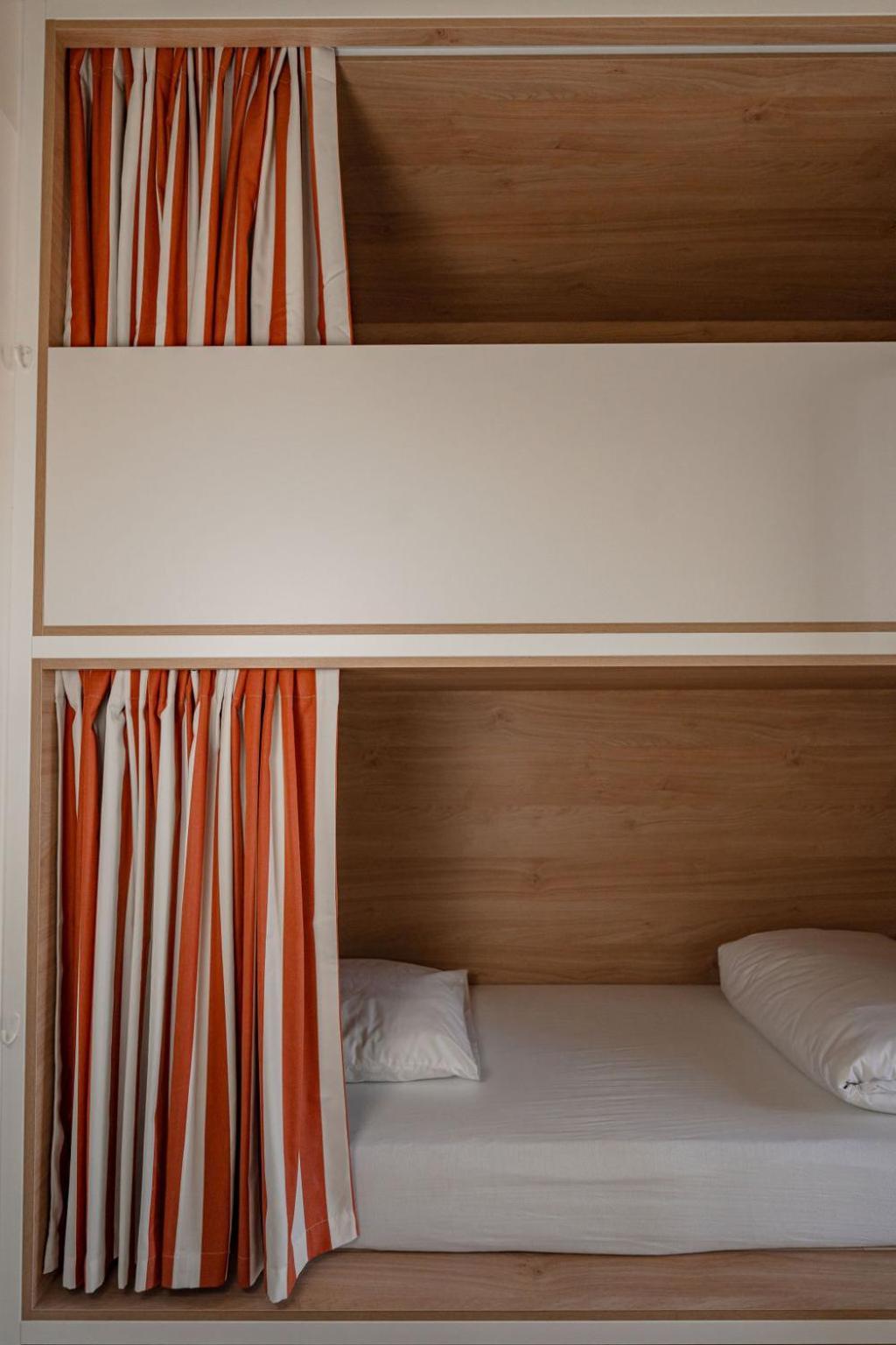 Central Hostel La Rochelle Centre Zewnętrze zdjęcie